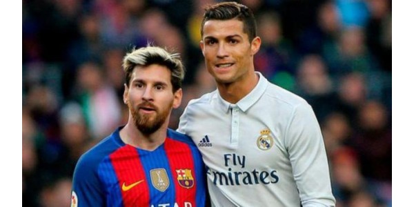 Cristiano Ronaldo et Lionel Messi représentent différents concepts de l'esprit du football Cristiano Ronaldo et Lionel Messi représentent différents concepts de l'esprit du football